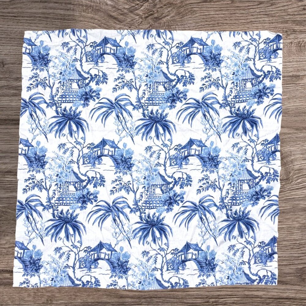Brunschwig & Fils Tongli Porcelain Blue Summer Palace Chinoiserie Fabric 54x54